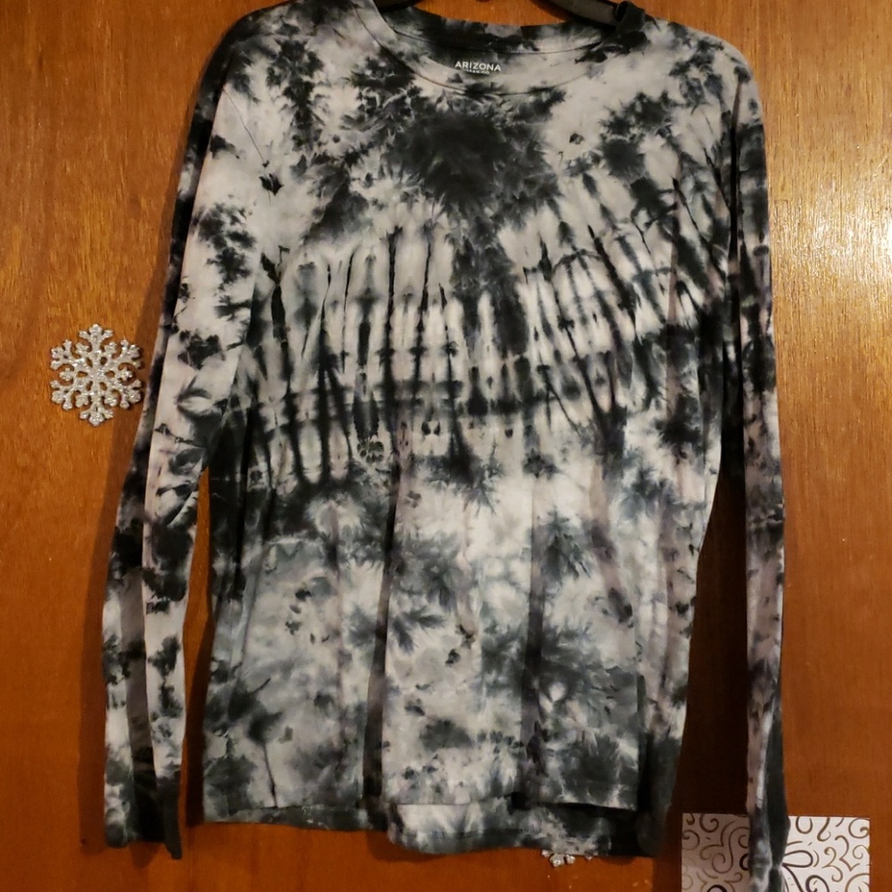 Black and White Tie-dye long sleeve